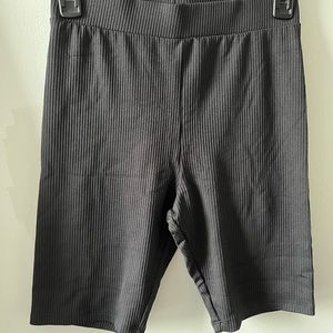 H&M DIVIDED Black Biker Shorts S/M